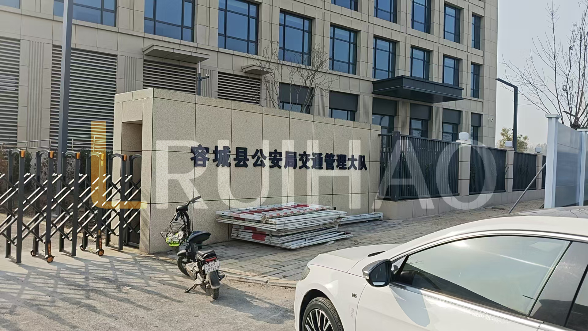 容城公安局交通